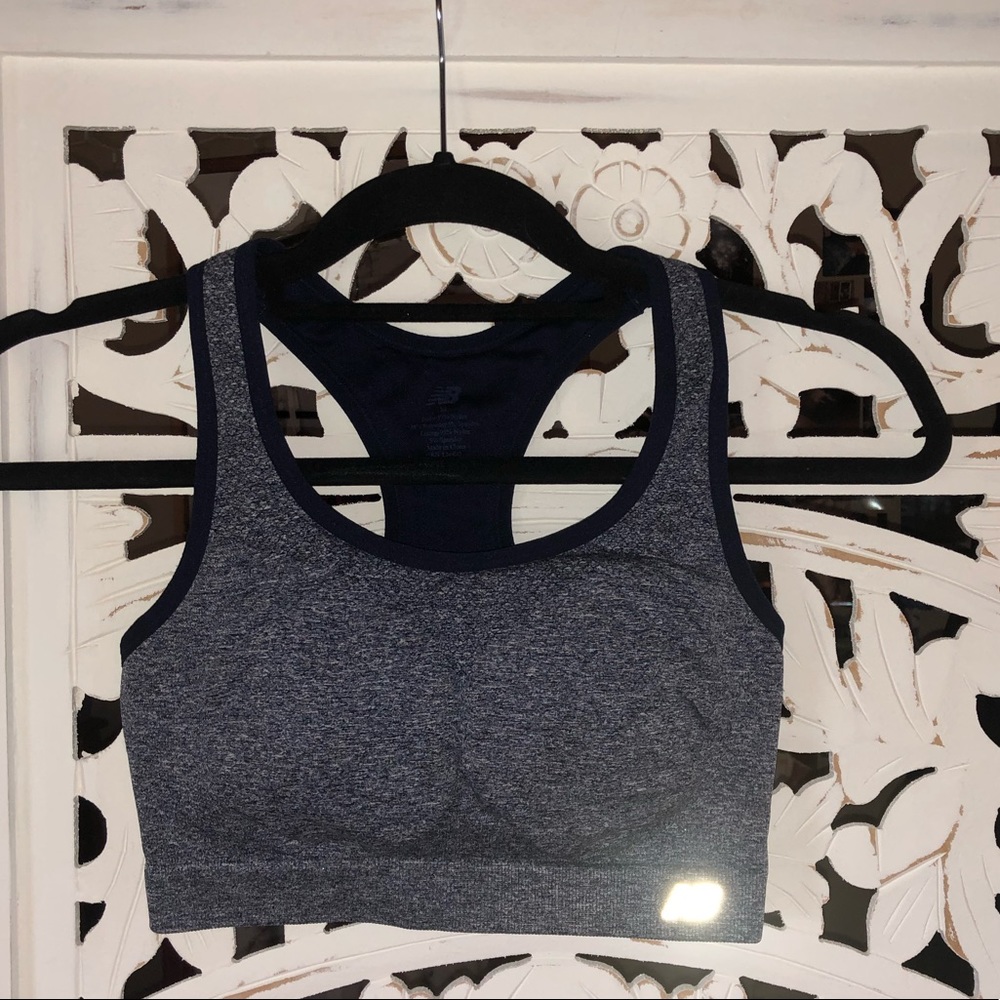 Sports bra